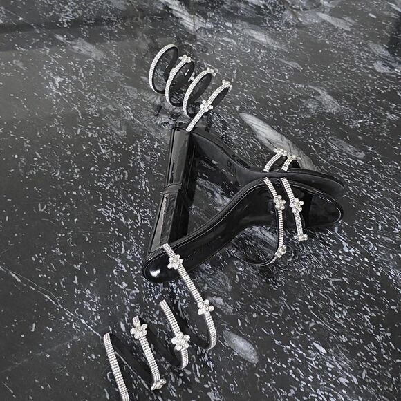 BRAND NEW WILD DIVA ELEGANT RHINESTONE STRAPPY BLOCK-HEEL SANDAL - Picture 10 of 16